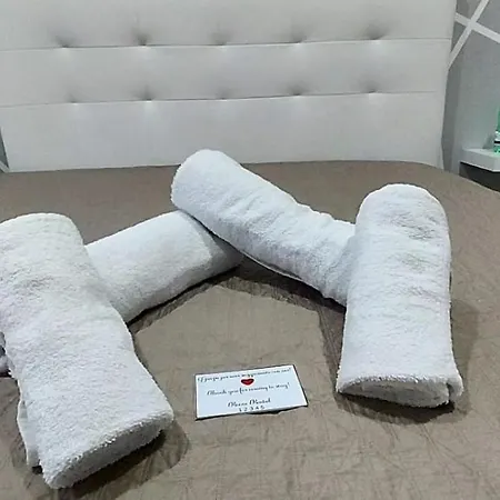 Gasthof Room Rental Neapel