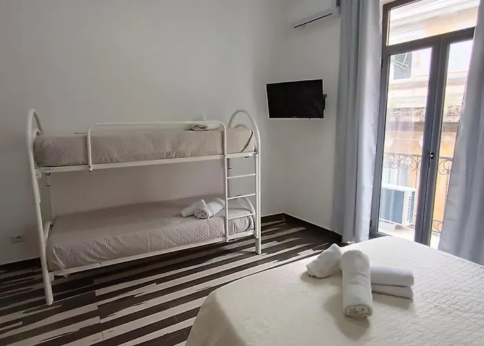 Room Rental 게스트하우스 3*